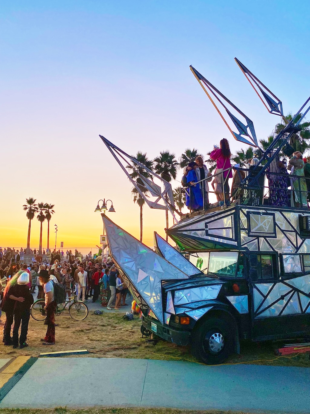 Venice Afterburn Logo